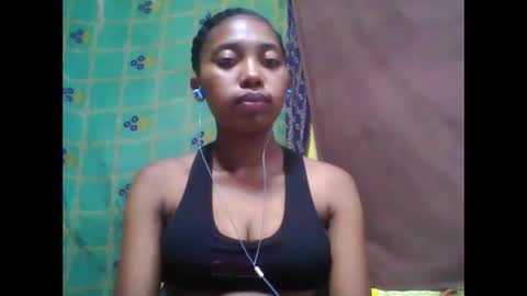 Snapshot of tahiriniah chatting on February 23, 9:55 am tahiriniah online show from February 23, 9:55 am