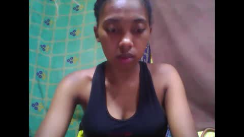 Snapshot of tahiriniah chatting on February 23, 8:11 pm tahiriniah online show from February 23, 8:11 pm