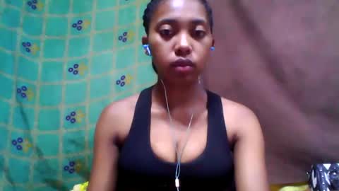 Snapshot of tahiriniah chatting on March 2, 6:59 am tahiriniah online show from March 2, 6:59 am