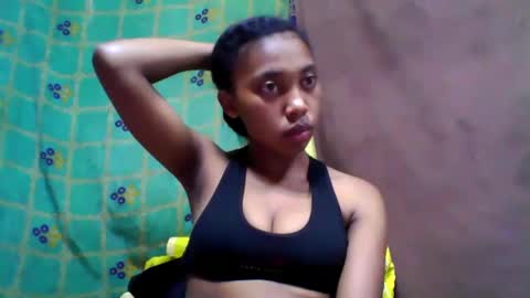 Snapshot of tahiriniah chatting on March 3, 1:31 pm tahiriniah online show from March 3, 1:31 pm