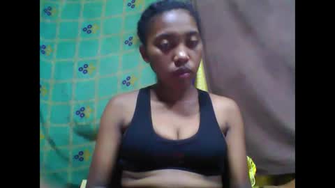 Snapshot of tahiriniah chatting on March 3, 5:50 pm tahiriniah online show from March 3, 5:50 pm