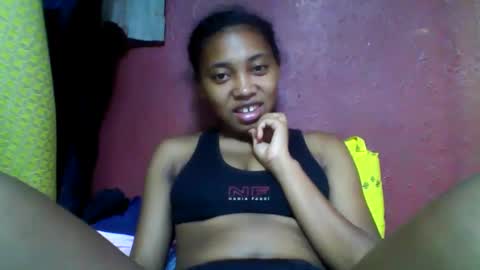 Snapshot of tahiriniah chatting on March 4, 6:58 am tahiriniah online show from March 4, 6:58 am