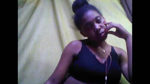 Snapshot of tahiriniah chatting on September 15, 6:52 pm tahiriniah online show from September 15, 6:52 pm