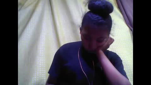 Snapshot of tahiriniah chatting on September 17, 7:15 pm tahiriniah online show from September 17, 7:15 pm