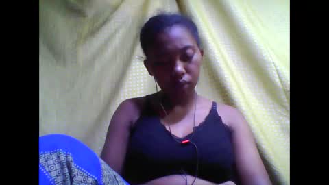 Snapshot of tahiriniah chatting on September 22, 2:57 am tahiriniah online show from September 22, 2:57 am