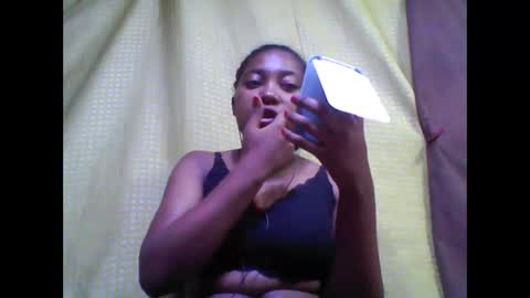 Snapshot of tahiriniah chatting on September 25, 4:11 pm tahiriniah online show from September 25, 4:11 pm