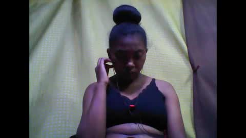 Snapshot of tahiriniah chatting on September 30, 6:35 pm tahiriniah online show from September 30, 6:35 pm
