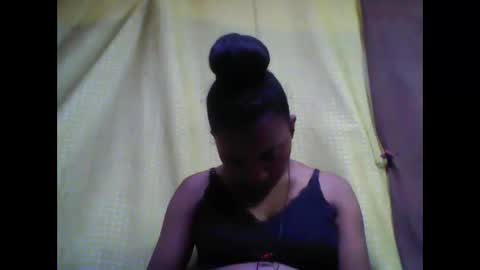 Snapshot of tahiriniah chatting on October 4, 10:02 am tahiriniah online show from October 4, 10:02 am