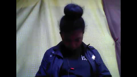 Snapshot of tahiriniah chatting on October 6, 3:15 am tahiriniah online show from October 6, 3:15 am