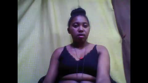 Snapshot of tahiriniah chatting on October 6, 5:54 pm tahiriniah online show from October 6, 5:54 pm
