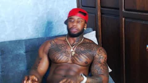 Snapshot of tairontucke chatting on December 25, 2:25 am Tairon Tucke online show from December 25, 2:25 am