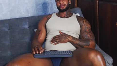 Snapshot of tairontucke chatting on January 6, 11:42 pm Tairon Tucke online show from January 6, 11:42 pm