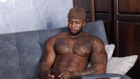 Snapshot of tairontucke chatting on January 17, 11:40 pm Tairon Tucke online show from January 17, 11:40 pm