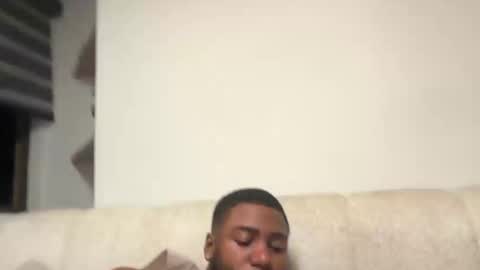 Snapshot of tairontucke chatting on March 5, 4:19 am Tairon Tucke online show from March 5, 4:19 am