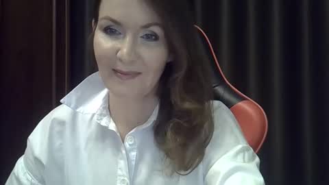 taisialucky77 online show from October 4, 2:04 pm