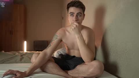 Snapshot of taisonbrownx chatting on February 5, 8:13 pm Taison online show from February 5, 8:13 pm