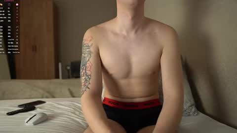 Snapshot of taisonbrownx chatting on February 12, 7:31 pm Taison online show from February 12, 7:31 pm