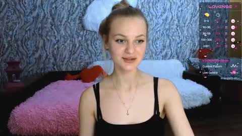 Im Taya  online show from October 9, 5:33 pm