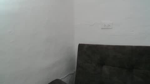 Snapshot of talhi_ chatting on November 12, 3:40 am talhi_ online show from November 12, 3:40 am