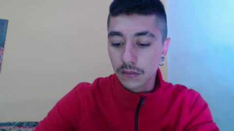 Snapshot of talhi_ chatting on November 24, 4:23 am talhi_ online show from November 24, 4:23 am