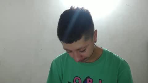 Snapshot of talhi_ chatting on December 2, 9:10 pm talhi_ online show from December 2, 9:10 pm