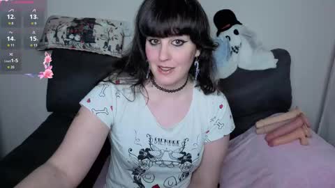 Talia Bloodina online show from April 23, 1:18 am