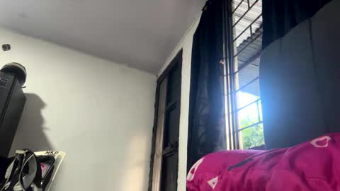 Snapshot of talianavega chatting on September 9, 11:32 am tali online show from September 9, 11:32 am
