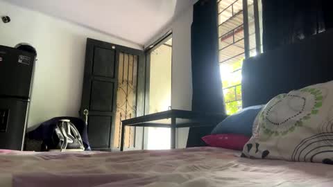 Snapshot of talianavega chatting on September 19, 12:50 pm tali online show from September 19, 12:50 pm