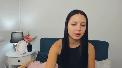 Snapshot of taliasensitive chatting on October 5, 9:18 am taliasensitive online show from October 5, 9:18 am