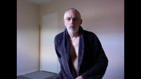 Snapshot of taliesin4321 chatting on February 8, 8:20 am Jack Pierrot online show from February 8, 8:20 am