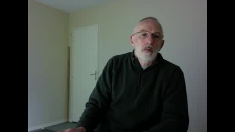 Snapshot of taliesin4321 chatting on February 16, 8:11 pm Jack Pierrot online show from February 16, 8:11 pm