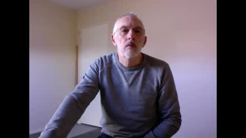 Snapshot of taliesin4321 chatting on February 23, 10:06 am Jack Pierrot online show from February 23, 10:06 am