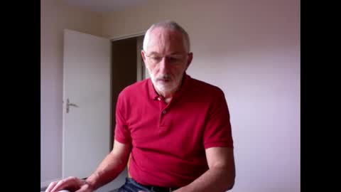 Snapshot of taliesin4321 chatting on September 21, 9:11 am Jack Pierrot online show from September 21, 9:11 am