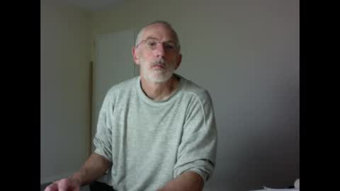 Snapshot of taliesin4321 chatting on October 7, 5:54 pm Jack Pierrot online show from October 7, 5:54 pm