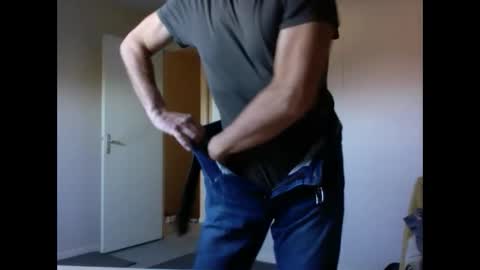 Snapshot of taliesin4321 chatting on October 24, 7:38 am Jack Pierrot online show from October 24, 7:38 am