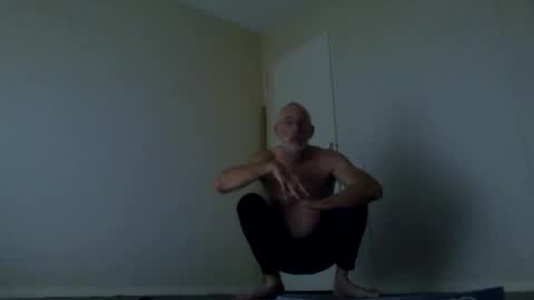 Snapshot of taliesin4321 chatting on November 3, 6:03 am Jack Pierrot online show from November 3, 6:03 am