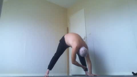 Snapshot of taliesin4321 chatting on November 9, 7:39 am Jack Pierrot online show from November 9, 7:39 am