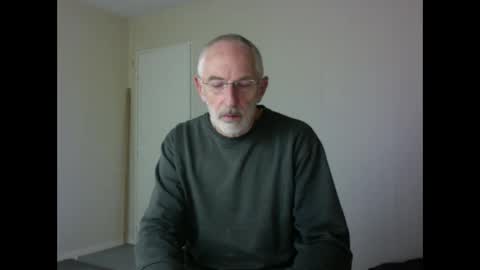 Snapshot of taliesin4321 chatting on November 10, 7:02 pm Jack Pierrot online show from November 10, 7:02 pm