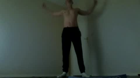 Snapshot of taliesin4321 chatting on November 23, 6:46 am Jack Pierrot online show from November 23, 6:46 am