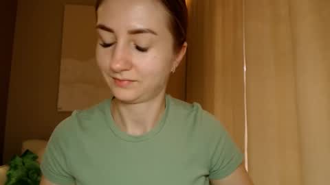  Kira  online show from January 13, 9:08 am