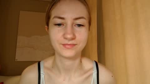  Kira  online show from March 11, 7:48 am