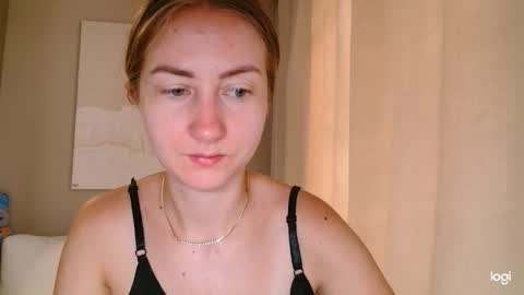  Kira  online show from September 10, 5:29 am