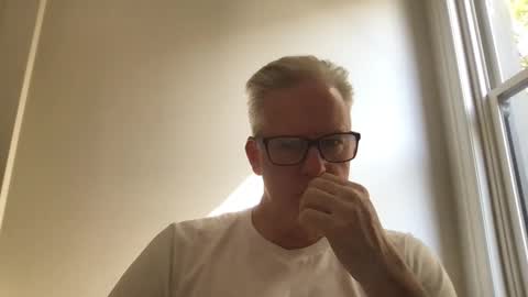 Snapshot of tallandfit000 chatting on March 1, 5:09 am tallandfit000 online show from March 1, 5:09 am