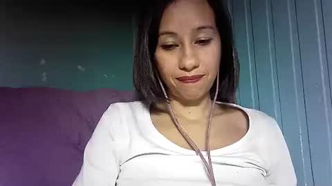 Snapshot of tallulahsunshine9 chatting on October 30, 10:54 pm Tallulah online show from October 30, 10:54 pm