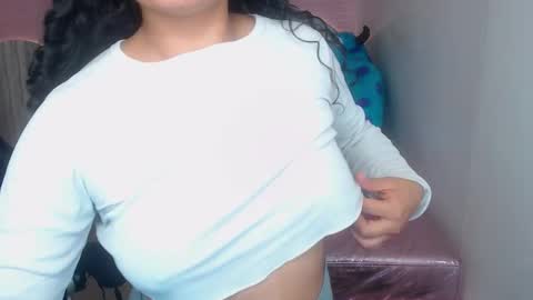 Snapshot of tamara_brown_t chatting on November 27, 3:08 am Tamara online show from November 27, 3:08 am