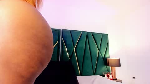 Tamara  online show from September 21, 12:45 am