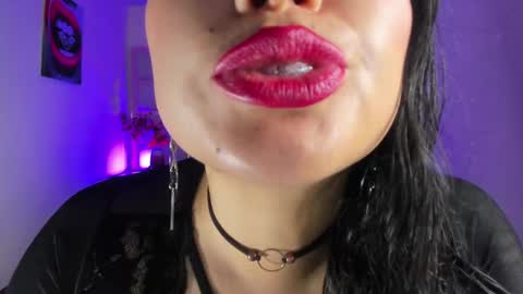 Snapshot of tamara_rouse1 chatting on September 15, 1:11 pm tamara online show from September 15, 1:11 pm