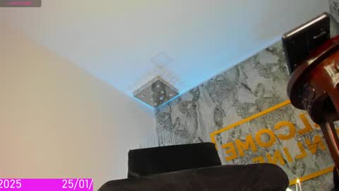 Snapshot of tamara_sex7 chatting on January 25, 7:28 am T A M A R A online show from January 25, 7:28 am