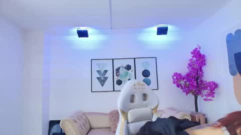 Tamara online show from April 17, 3:53 am