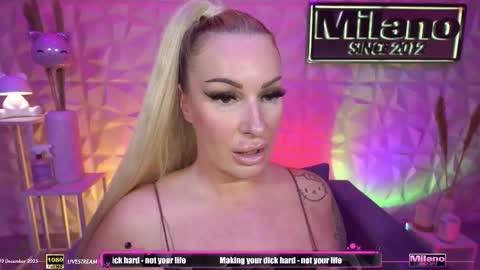 TamaraMilano online show from December 22, 9:17 am